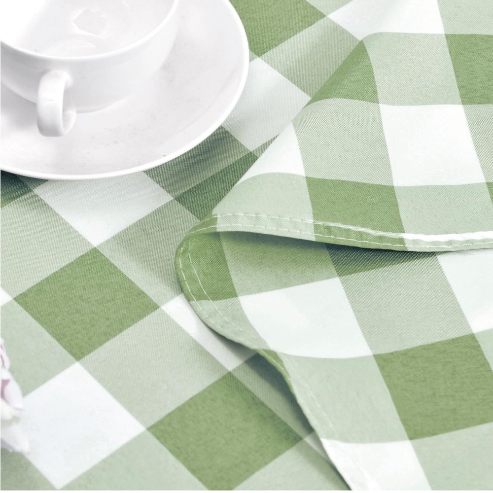 120 inch - Green and White Checkered Tablecloth - Picture 4 of 4
